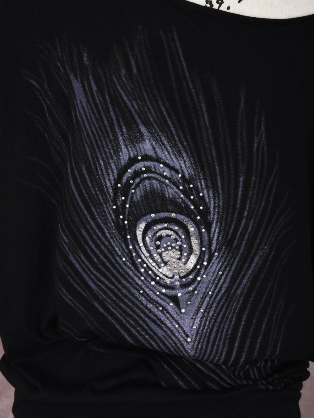 Express Off-the-Shoulder top - Picture 2 of 6